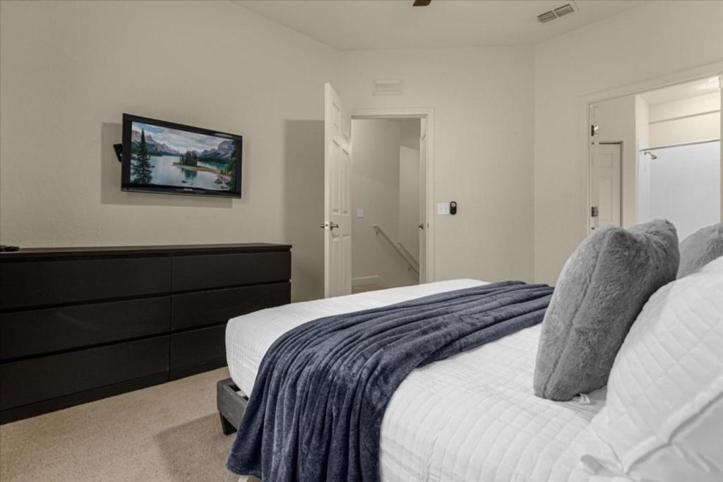 4 Bedrooms- 3 Bathrooms Lucaya Village 9-104 Lv Kissimmee Exterior photo
