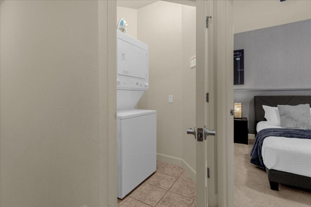 4 Bedrooms- 3 Bathrooms Lucaya Village 9-104 Lv Kissimmee Exterior photo